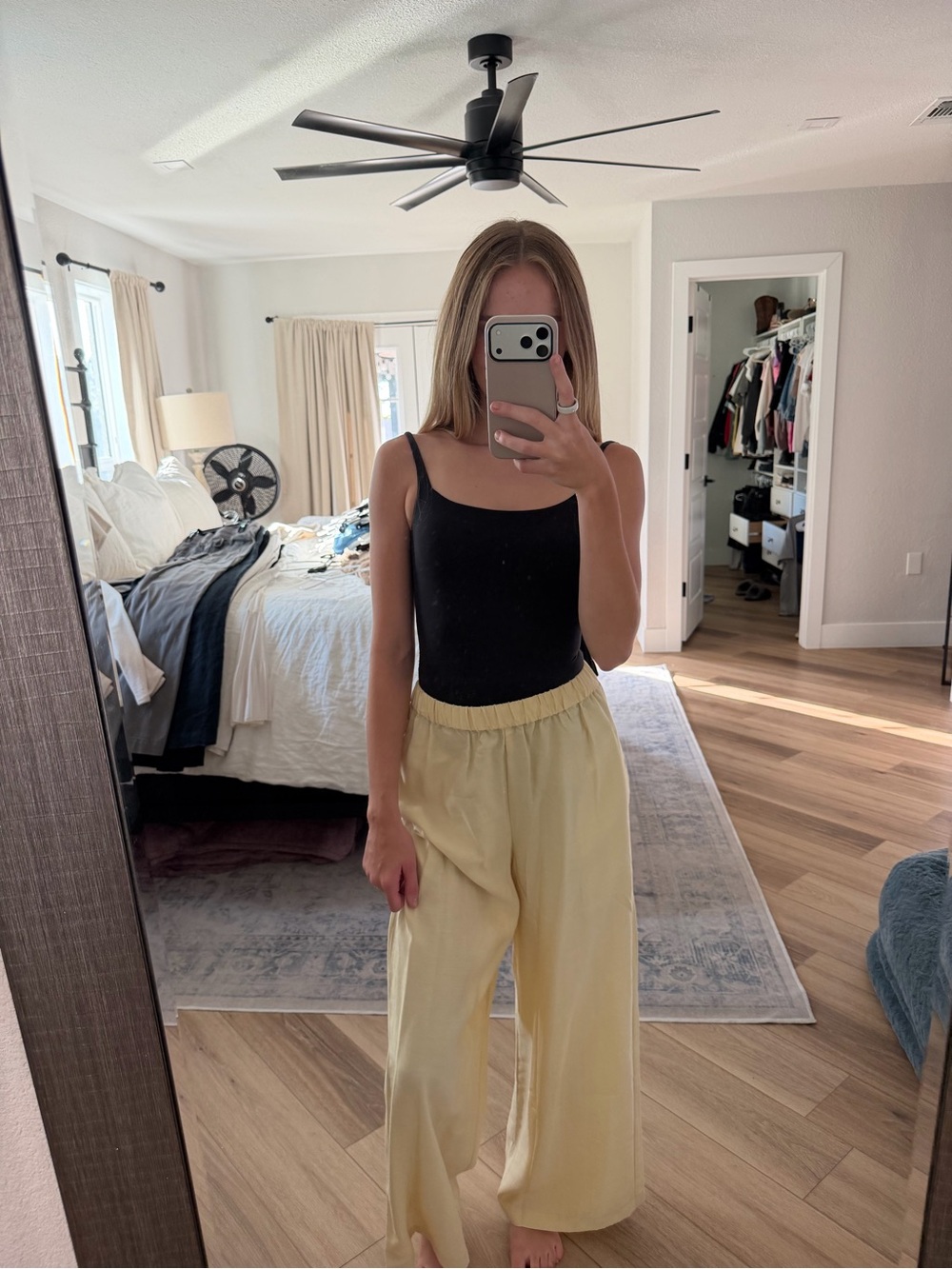 Bohme Women’s Wide-Leg Pull-On Pants in Pale Yellow